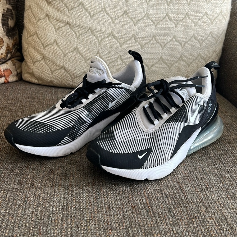 Nike air max 270